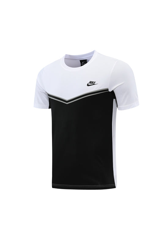 Conjunto Nike Fitness Treino Masculino - Preto e Branco